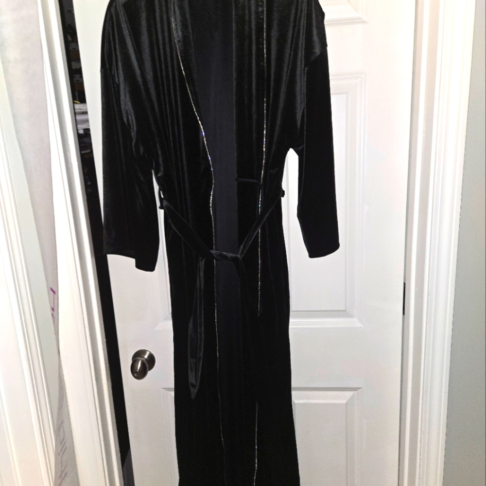 Victorias secret velvet fashion show robe